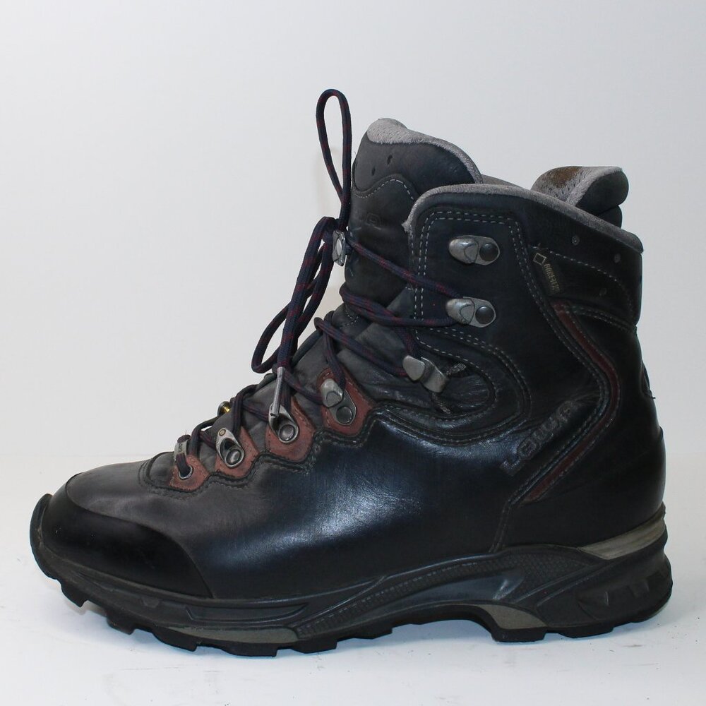 Lowa Leather Hiking Boots (EU 40 / 9.5 US)
